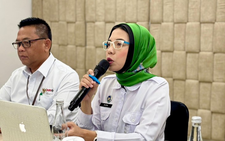 Kepala Biro Hukum dan Humas BGN, Khairul Hidayati dalam Kegiatan Pembahasan Rancangan Keputusan Kepala BGN tentang Standar Pelayanan Publik di Lingkungan BGN, pada Senin (8/9), di Jakarta.