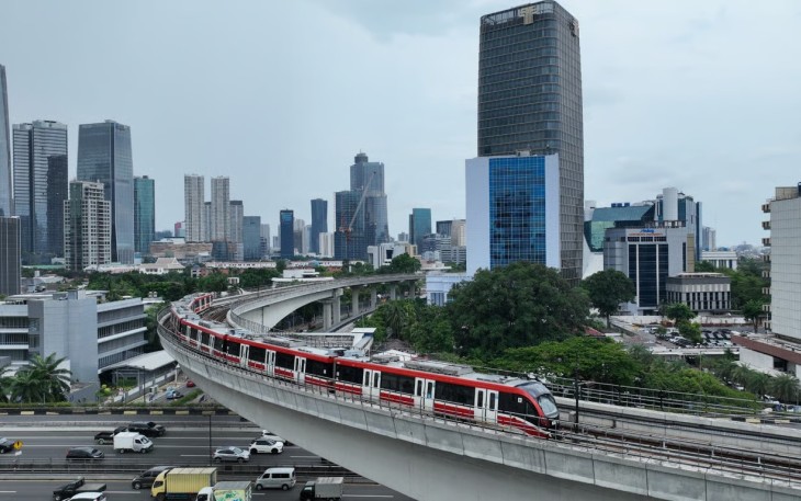 Kesiapan Petugas LRT Jabodebek Menjelang Masa Nataru