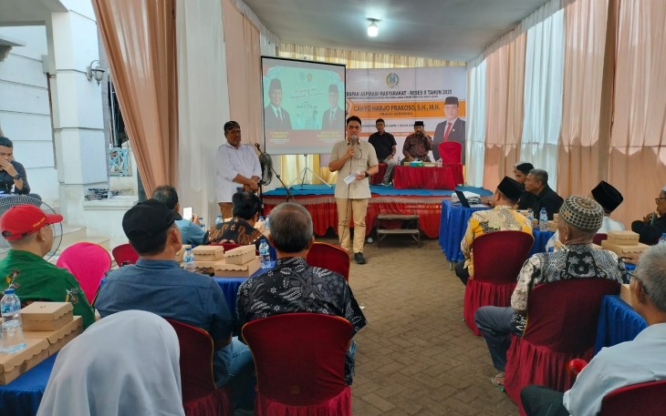 Anggota DPRD Jatim, Cahyo Harjo Prakoso saat reses Rabu (2/7/2025) sore. 