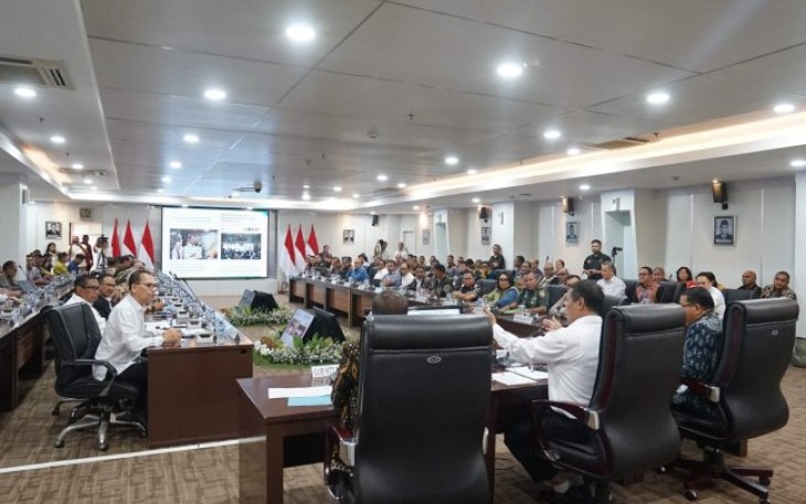 Mentan Amran saat Kumpulkan Forkopimda Provinsi NTT di Kantor Pusat Kementerian Pertanian (Kementan) pada Rabu (5/2/2025).