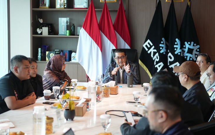 Menteri Ekraf, Selasa, 21 Oktober 2025 di Autograph Tower, Jakarta.