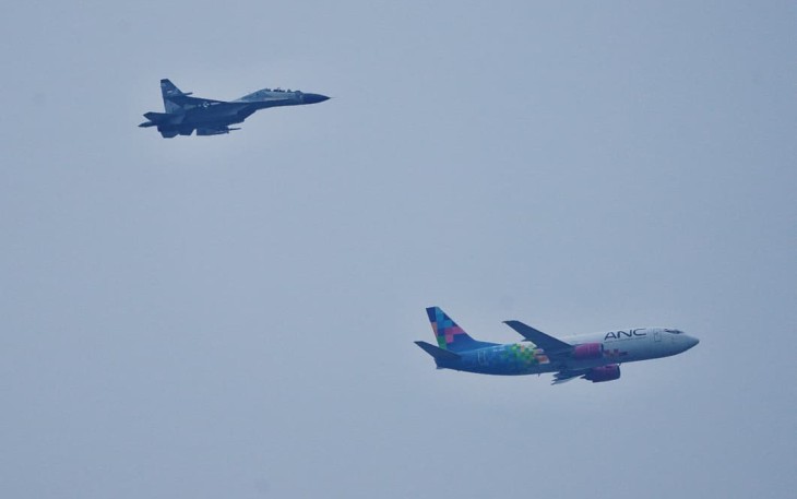 Operasi Force Down, Latihan Jet tempur Sukhoi Su-27/30 berhasil mendaratkan paksa (force down) pesawat asing yang memasuki wilayah udara nasional tanpa izin.