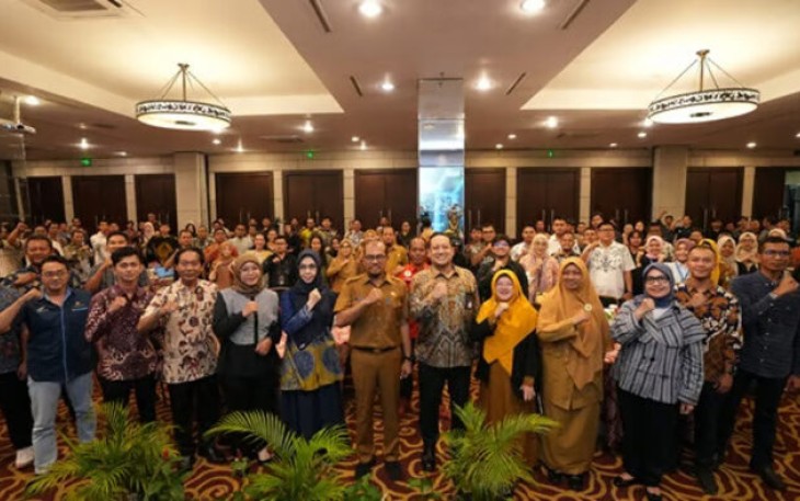 Dokumentasi Perkuat Komitmen Hijau, SUCOFINDO dan DLH Kalimantan Barat Sosialisasikan PROPER kepada Pelaku Industri