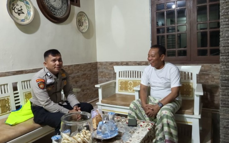Polsek Belitang III Silaturahmi dengan Tokoh Masyarakat