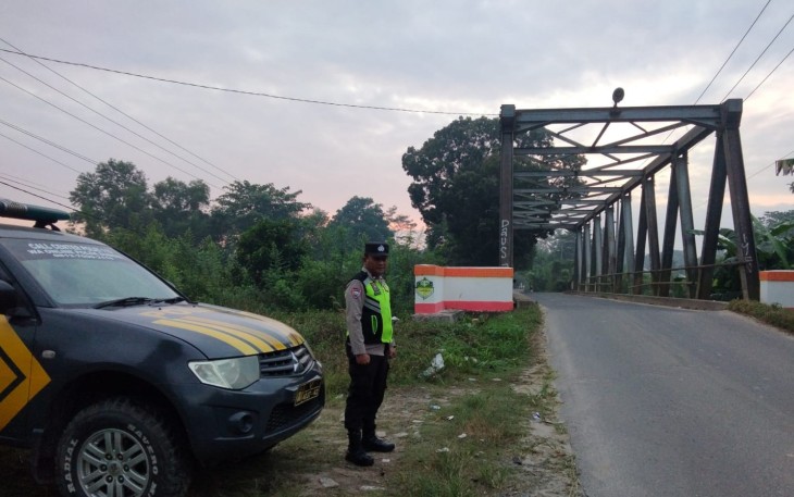 Patroli Huting Cegah Gangguan Kamtibmas