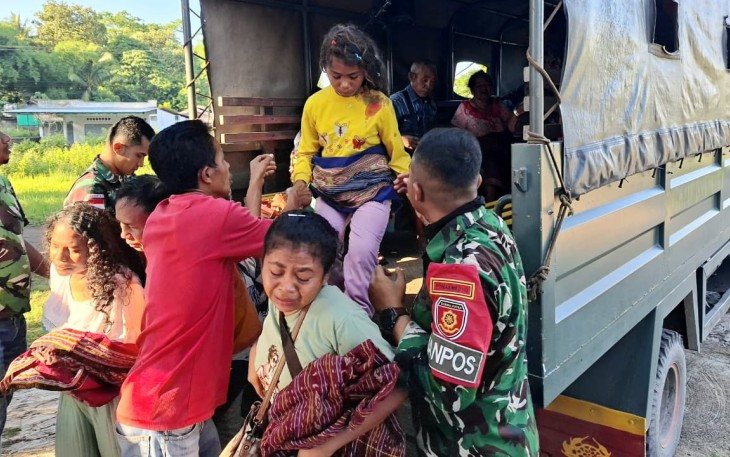 Gerak Cepat Satgas Motamasin Bantu Korban Kecelakaan Langsung Dilarikan ke RS Marianum