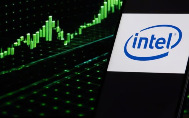 Saham Intel Melejit! Apakah Ini Awal Tren Bullish atau Sekadar Bull Trap?