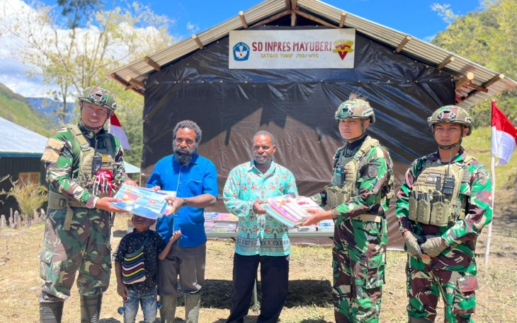 Satgas Yonif 700/WYC Persembahkan Sekolah Baru sebagai Kado HUT ke-80 RI untuk Warga Mayuberi