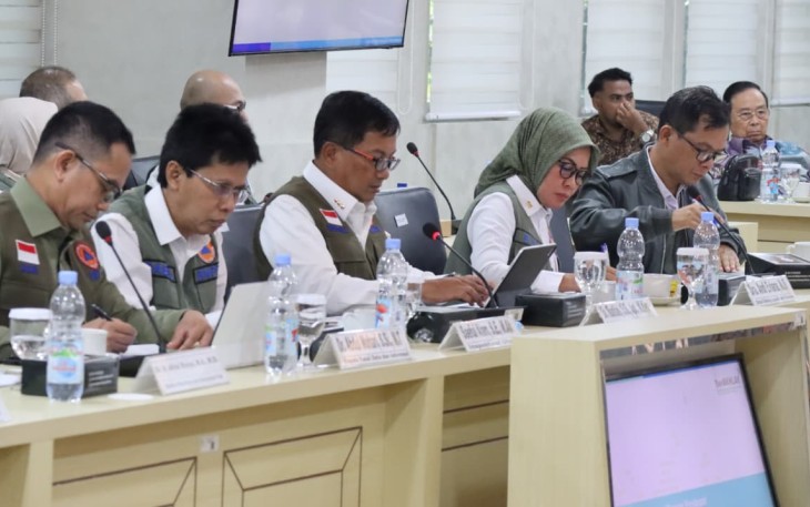 Suasana rapat dengar pendapat anara Badan Nasional Penanggulangan Bencana (BNPB) dan Dewan Perwakilan Daerah Republik Indonesia (DPD RI) di Gedung DPD RI, Senayan, Jakarta pada Selasa (4/11).