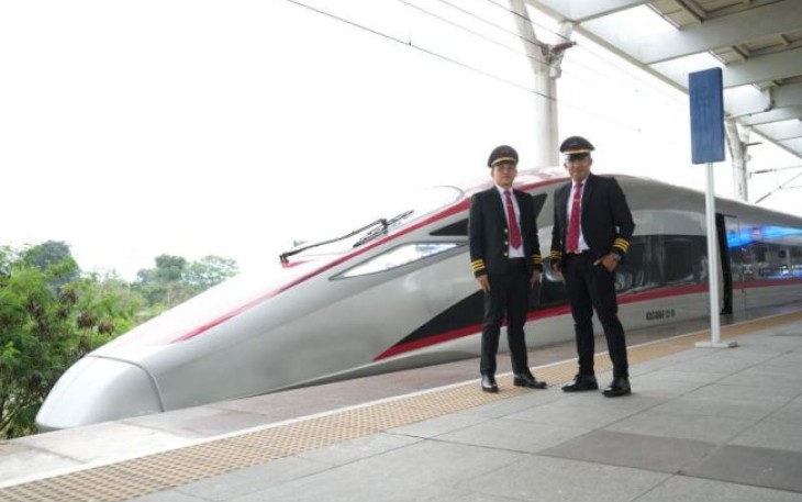 KCIC resmi mengoperasikan seluruh perjalanan Whoosh secara penuh oleh SDM Indonesia.