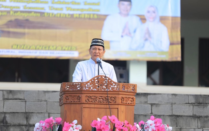 Bupati Tulang Bawang Drs. Qudrotul Ikhwan BY M.M