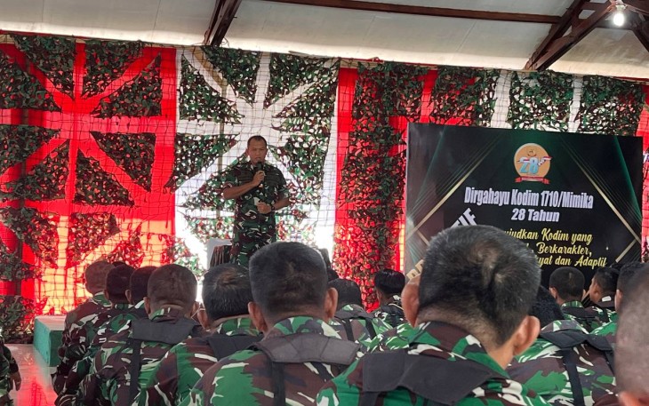 Dandim 1710/Mimika saat Beri Pengarahan Kepada Segenap Prajurit dan PNS Kodim