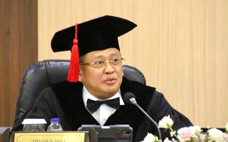 Anggota DPR RI/Ketua MPR RI ke-15/Ketua DPR RI ke-20/Ketua Komisi III DPR RI ke-7/Dosen Tetap Pascasarjana (S3) Ilmu Hukum Universitas Borobudur, Universitas Jayabaya dan Universitas Pertahanan (UNHAN) Bambang Soesatyo 