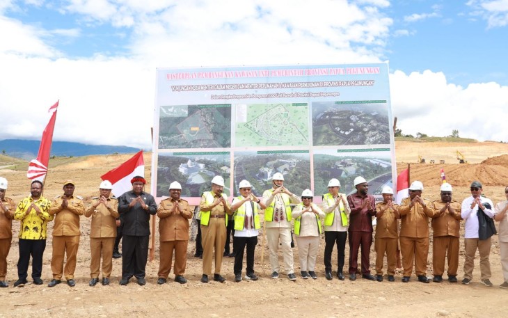 Menteri Dalam Negeri (Mendagri) Muhammad Tito Karnavian melakukan kunjungan kerja ke Wamena, Kabupaten Jayawijaya, Papua Pegunungan, Selasa (12/8/2025)