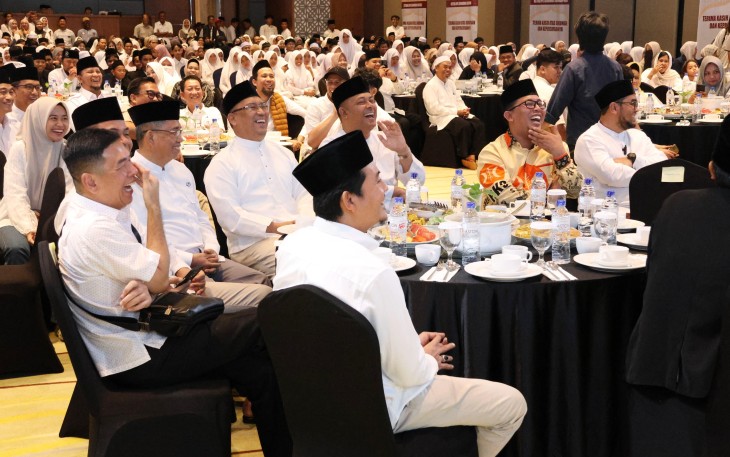 Wagub Kepri Buka Puasa Bersama 1.000 Santri dan Anak Yatim Piatu