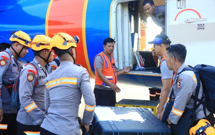 Polri Kembali Kirim 3,8 Ton Logistik Operasional Bantuan Banjir 