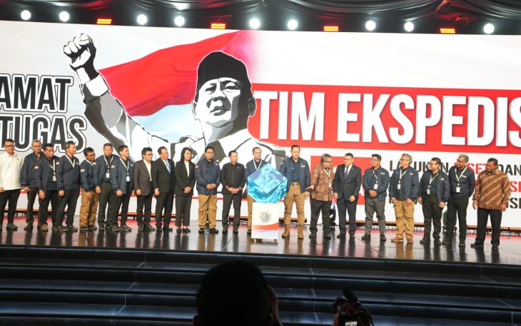  Wamen Viva Yoga Lepas Tim Ekspedisi Patriot ke 154 Kawasan Transmigrasi