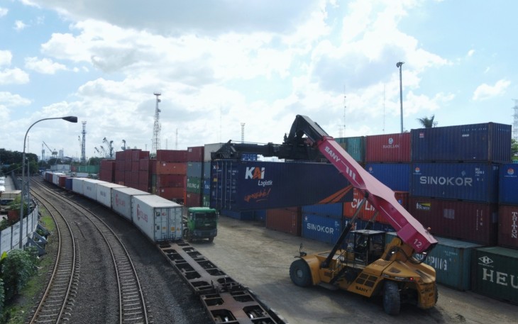 KAI Logistik Luncurkan KA KALOG 3