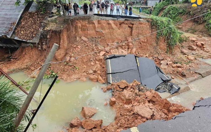 Kementerian PU Gerak Cepat Tangani Jalan Amblas di Lintas Jambi-Sumbar