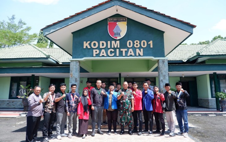 TNI Pererat Tali Silaturahmi Dengan Aliansi Cipayung Mahasiswa Pacitan
