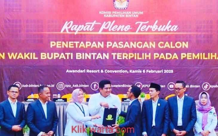 KPU Bintan Tetapkan Robby Kurniawan S.P.W.K–Hj Deby Maryanti A.Md Sebagai Bupati dan Wakil Bupati Terpilih
