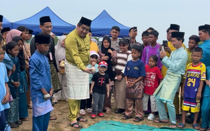 Bupati Bintan, Roby Kurniawan, bersama jajaran OPD, tokoh masyarakat, pemuda, serta para peserta Bintan Young Leaders Mengabdi yang berasal dari berbagai desa di Kabupaten Bintan