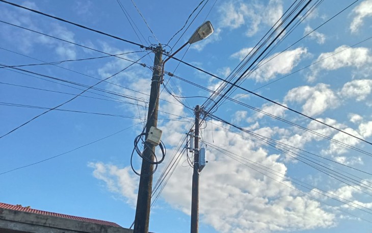 Warga Keluhkan aliran listrik yang hidup-mati di Aceh Singkil