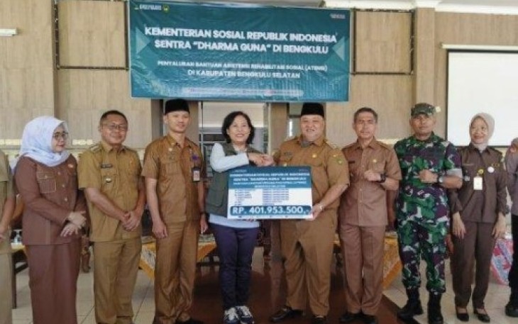 Pemkab Bengkulu Selatan Salurkan 196 Bantuan ATENSI Tahap II