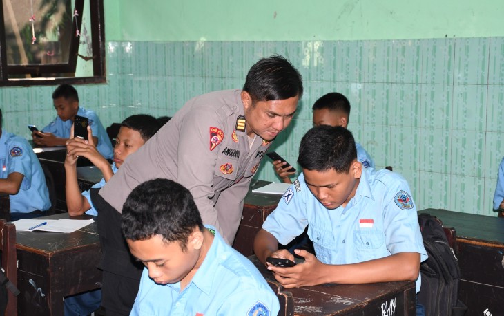 Pelatihan pemanfaatan AI bagi 361 siswa yang digelar Polres Karanganyar bersama Senopati Academy, di SMK Negeri 2 Karanganyar, Kamis (3/9/2026).