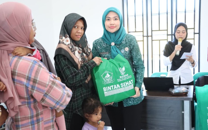 Hafizha Distribusikan Paket Sembako Dhuafa dan Stunting di Tanjung Uban Timur