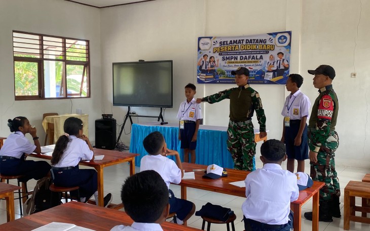 Latihan PBB di SMPN Dafala