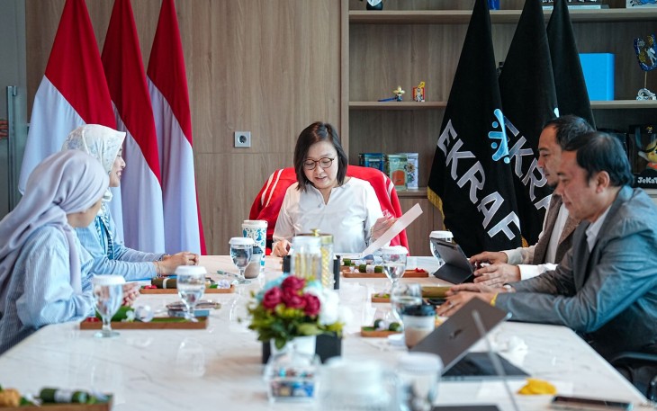 Wakil Menteri Ekonomi Kreatif, Irene Umar, menerima audiensi tim panitia Jogja Festival Forum & Expo (JFFE) 2026 di Kantor Kementerian Ekonomi Kreatif, Jakarta, Senin (9/2/2026)