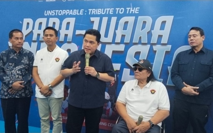 Menpora Erick Thohir menyampaikan pidato saat kunjungan ke TC NPC Indonesia di Kabupaten Karanganyar, Sabtu (14/2/2026)
