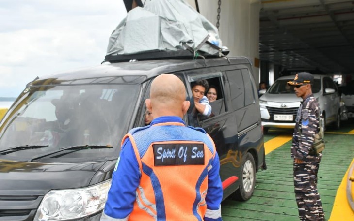 TNI AL saat Gelar Pengamanan Laut di Perairan Selat Bali
