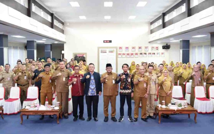 Asistensi dan Evaluasi Penyelenggaraan Pelayanan Publik di Aula Sultan Sulaiman Badrul Alamsyah, Kantor Wali Kota Tanjungpinang, Selasa (21/7/2026).