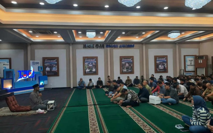 BRI Region 6/Jakarta 1 Rutin Gelar Pengajian Jumat Pagi, Perkuat Nilai Spiritual dan Kebersamaan Pekerja