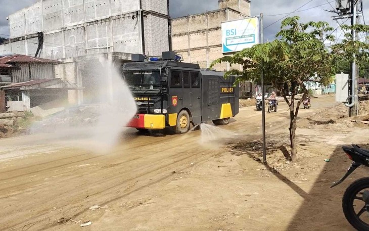Water Cannon Sabhara Polres Aceh Selatan 