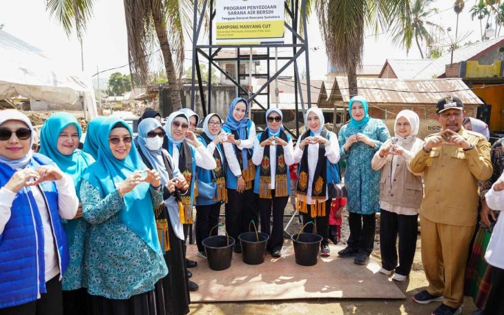 Seruni Kabinet Merah Putih 