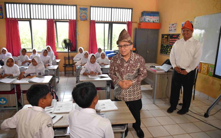 Wamendikdasmen Atip Latipulhayat