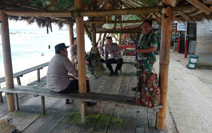 Pengamanan objek wisata di wilayah desa binaan 