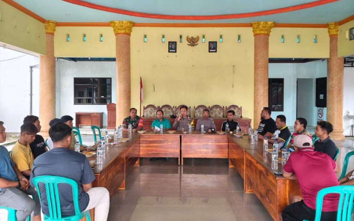Halalbihalal bersama warga desa binaan 