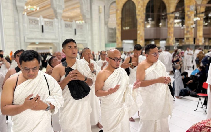 Wamenhaj Dahnil Anzar Simanjuntak ibadah umrah