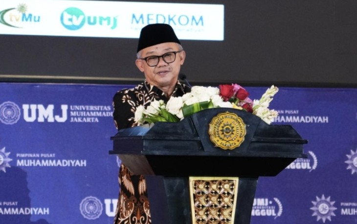 Sekertaris Umum PP Muhammadiyah Abdul Mu'ti saat memberikan sambutan di UMJ pada Selasa (31/3)