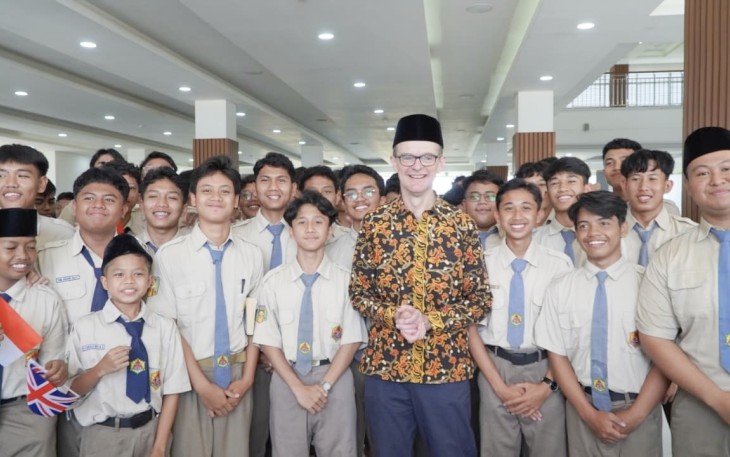 Dubes Inggris Dominic Jermey