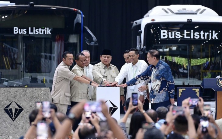 Presiden Prabowo Subianto launching pabrik kendaraan listrik di Magelang, Jawa Tengah, Kamis (9/4)