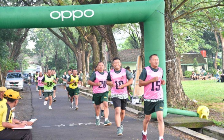 Tes kesegaran jasmani prajurit Kodim Ponorogo