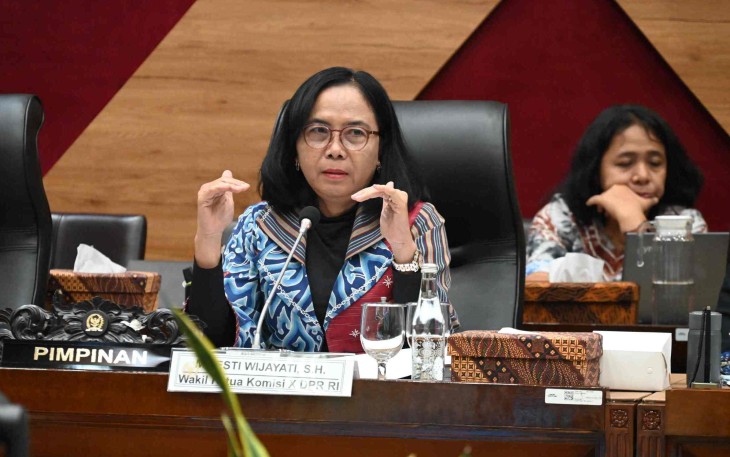 Wakil Ketua Komisi X DPR RI MY Esti Wijayanti