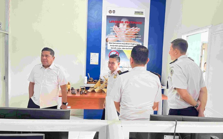 Kakanwil Ditjen Imigrasi Sumut, Parlindungan