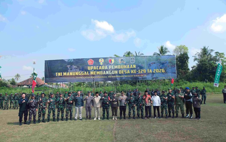 Upacara Pembukaan TMMD ke-129 di Desa Ledok Tempuro