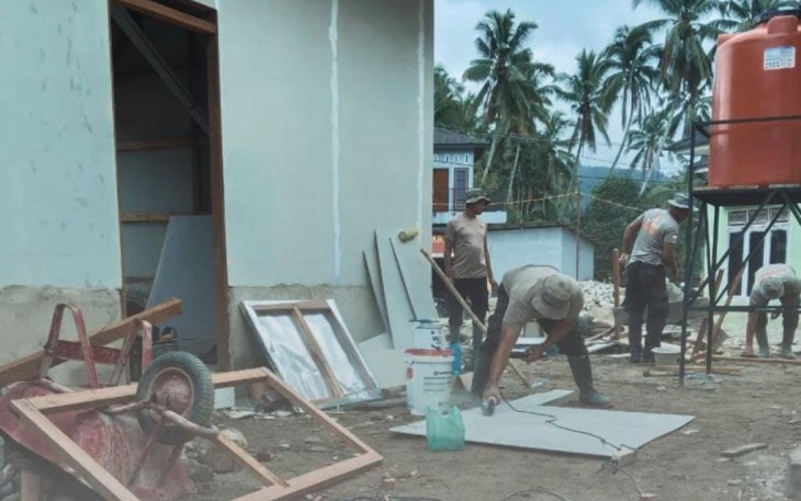 Pembangunan sanitasi layak untuk korban banjir 